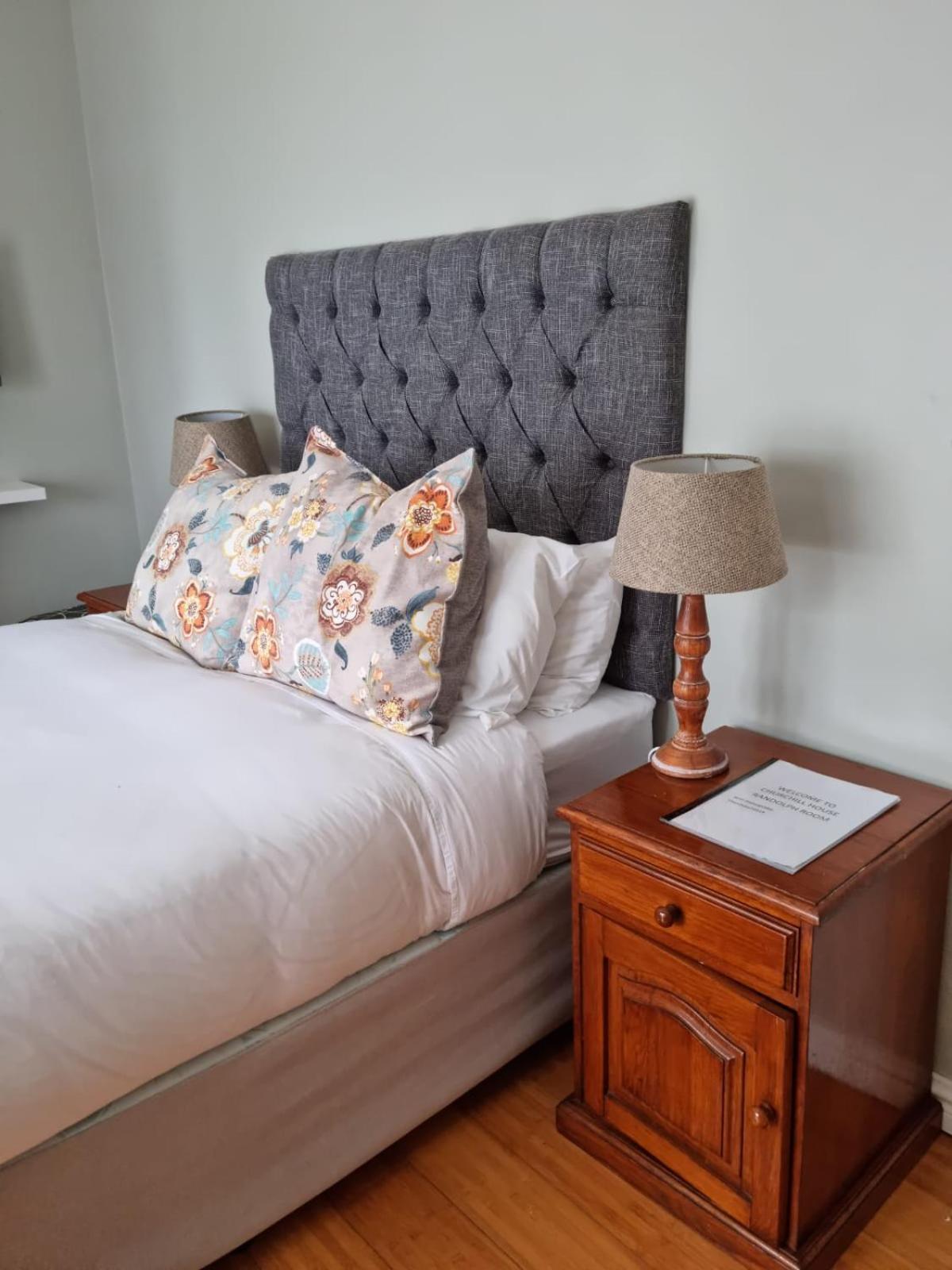 Churchill House Hillcrest Room photo